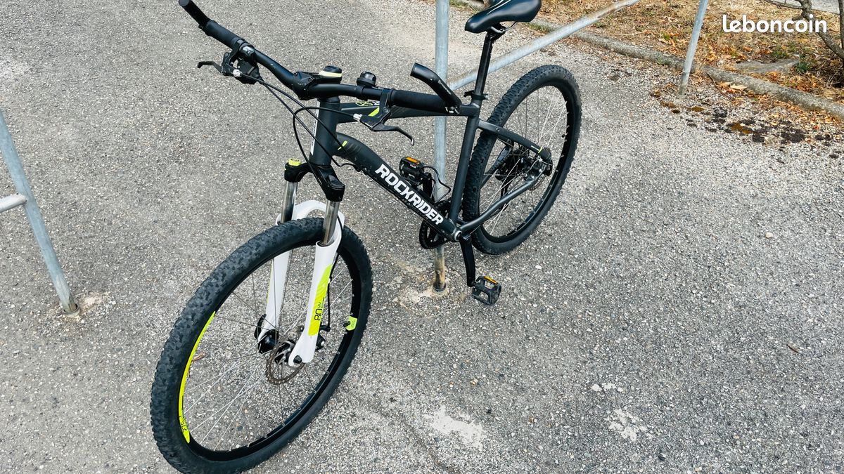 Rockrider St 250 VTT Rockrider ST 250 Vélos