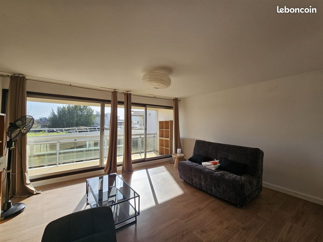 Appartement 1 pièce 38 m² · à Bordeaux · 38 m² · 730 €/mois