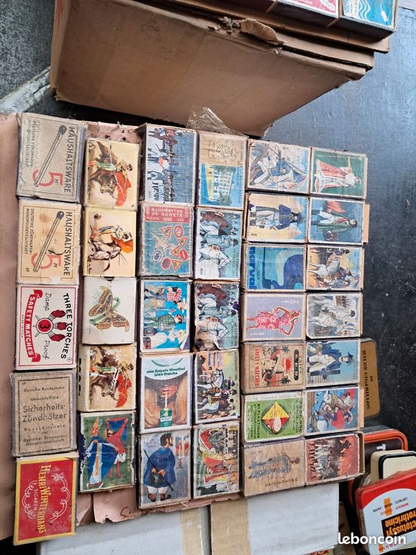LOT DE 23 Boites vides d'allumettes ancienne Empty Safety matches box