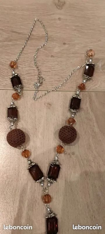 Collier Sautoir pompom (image 3)