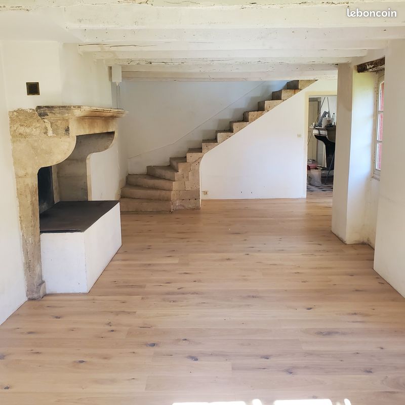 Maison 5 pièces 160 m² · à Fontaines-en-Duesmois · 160 m² · 90 000 €