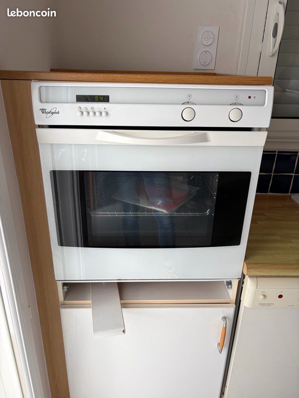 FOUR LCS ENCASTRABLE 60X60 ELECTRIQUE GRIS QBL - Vente en ligne Dakar Sénégal