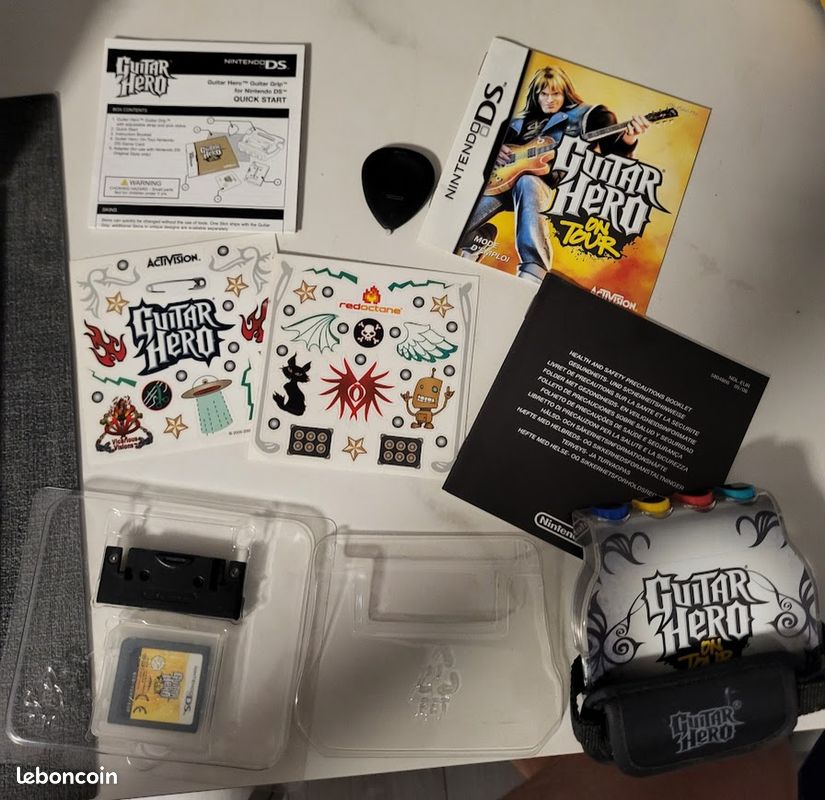 Guitar Hero On Tour pack Nintendo DS (image 2)