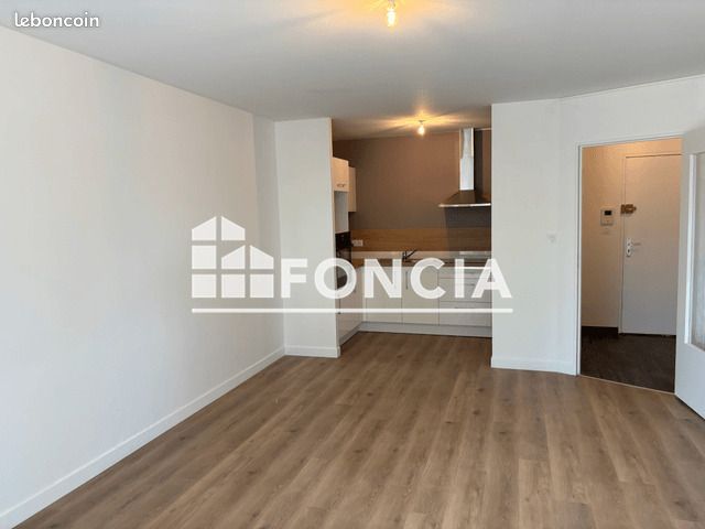 Appartement 2 pièces 48 m² · à Cholet · 48 m² · 600 €