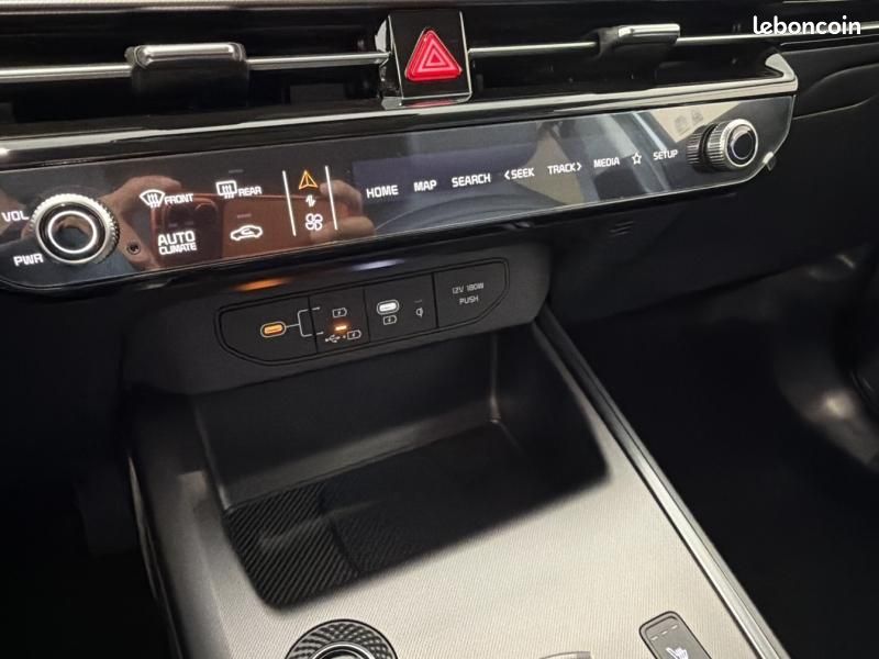 Kia Niro 1.6 GDi 138ch HEV Premium DCT6 (image 16)