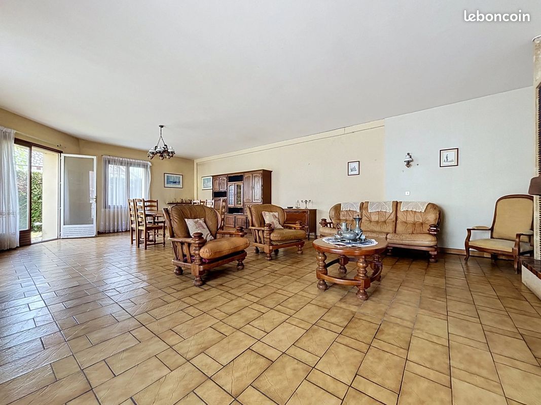 Maison 5 pièces 115 m² · à Sotteville-lès-Rouen · 115 m² · 180 000 €