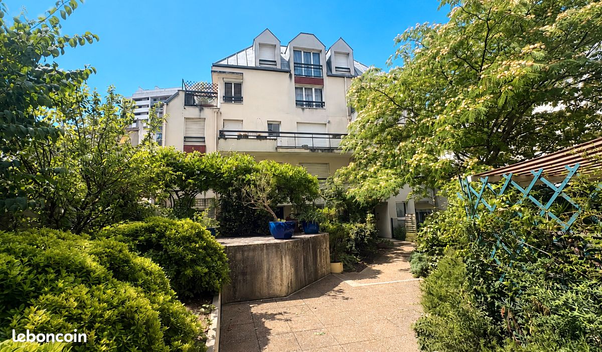 Appartement 3 pièces 74 m² · à Paris · 74 m² · 720 000 €