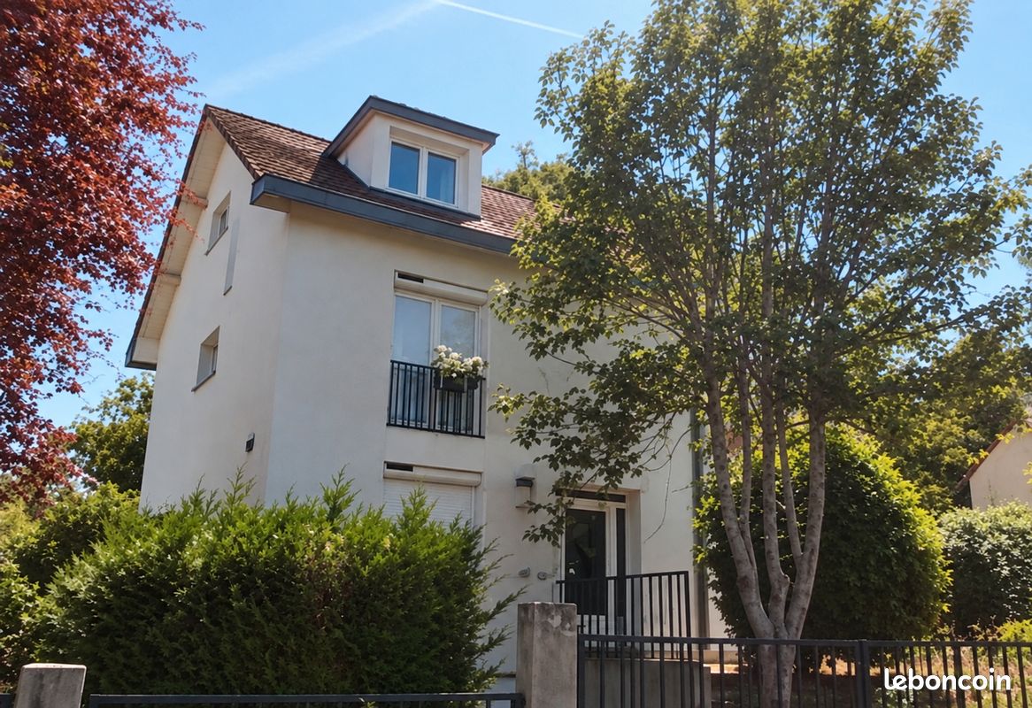 Maison 6 pièces 147 m² · à Mantes-la-Ville · 147 m² · 315 000 €