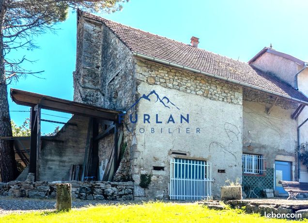 Ferme 200 m² Ceyzérieu