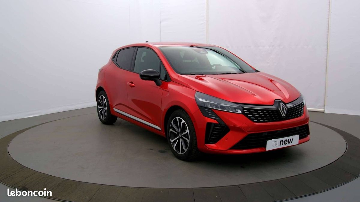 Renault clio tce 90 ch gsr2 techno (image 7)