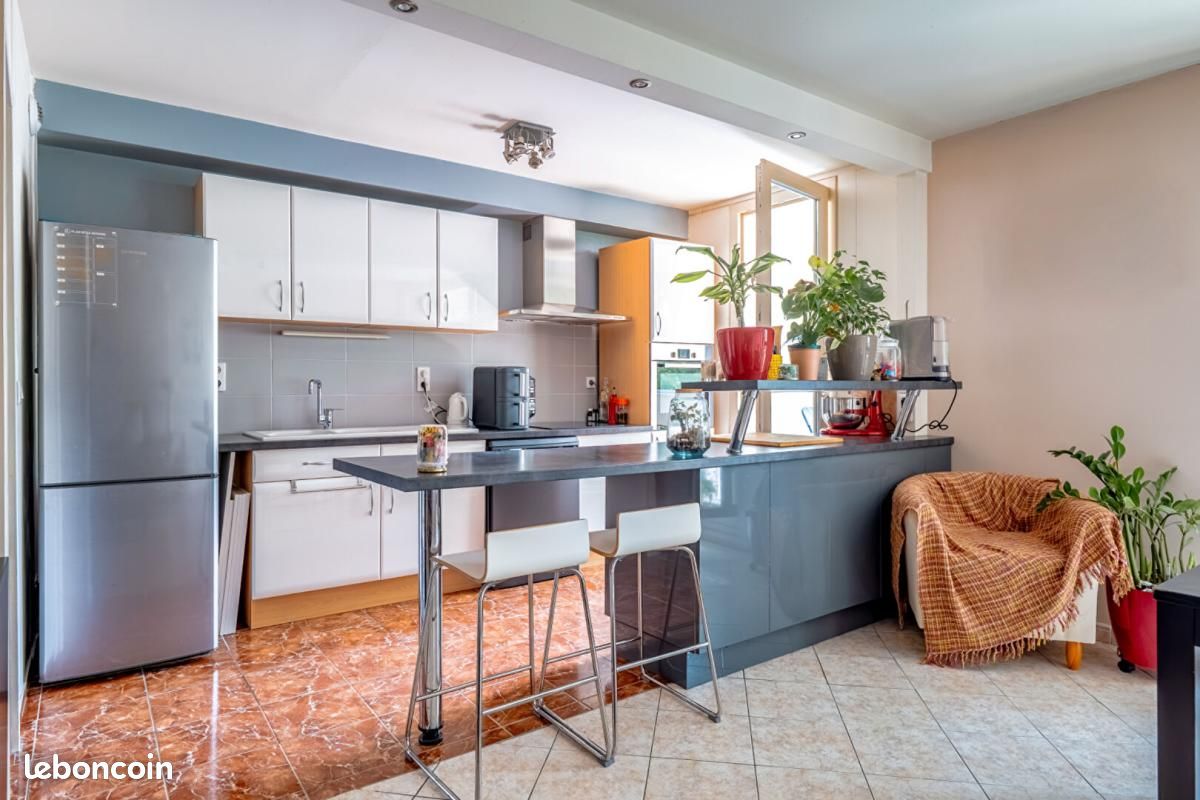 Appartement 4 pièces 77 m² · à Limeil-Brévannes · 77 m² · 199 000 €