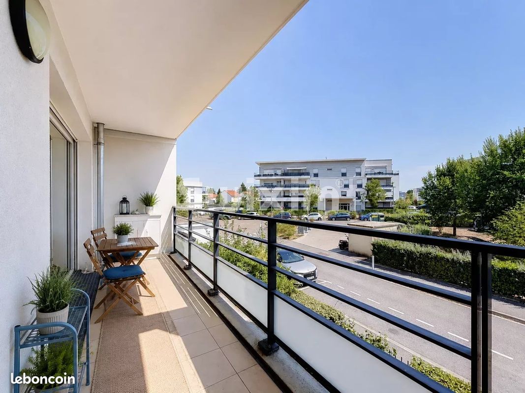 Appartement 3 pièces 80 m² · à Saint-Genis-Pouilly · 80 m² · 419 000 €