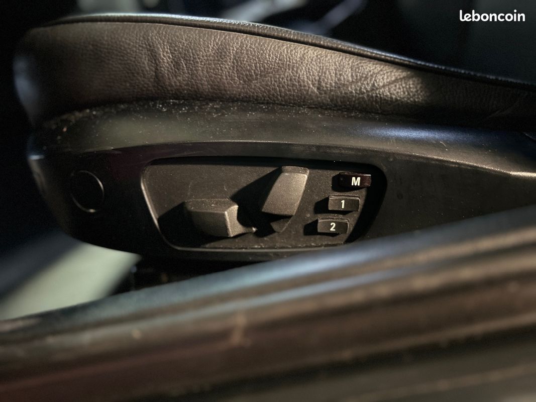 BMW SERIE 3 COUPE E92 325i 3.0L N53 218ch Luxe Steptronic A - FACTURE ENTRETIEN COMPLET DEPUIS L'ACHAT - ENTRETIEN À JOUR (image 34)