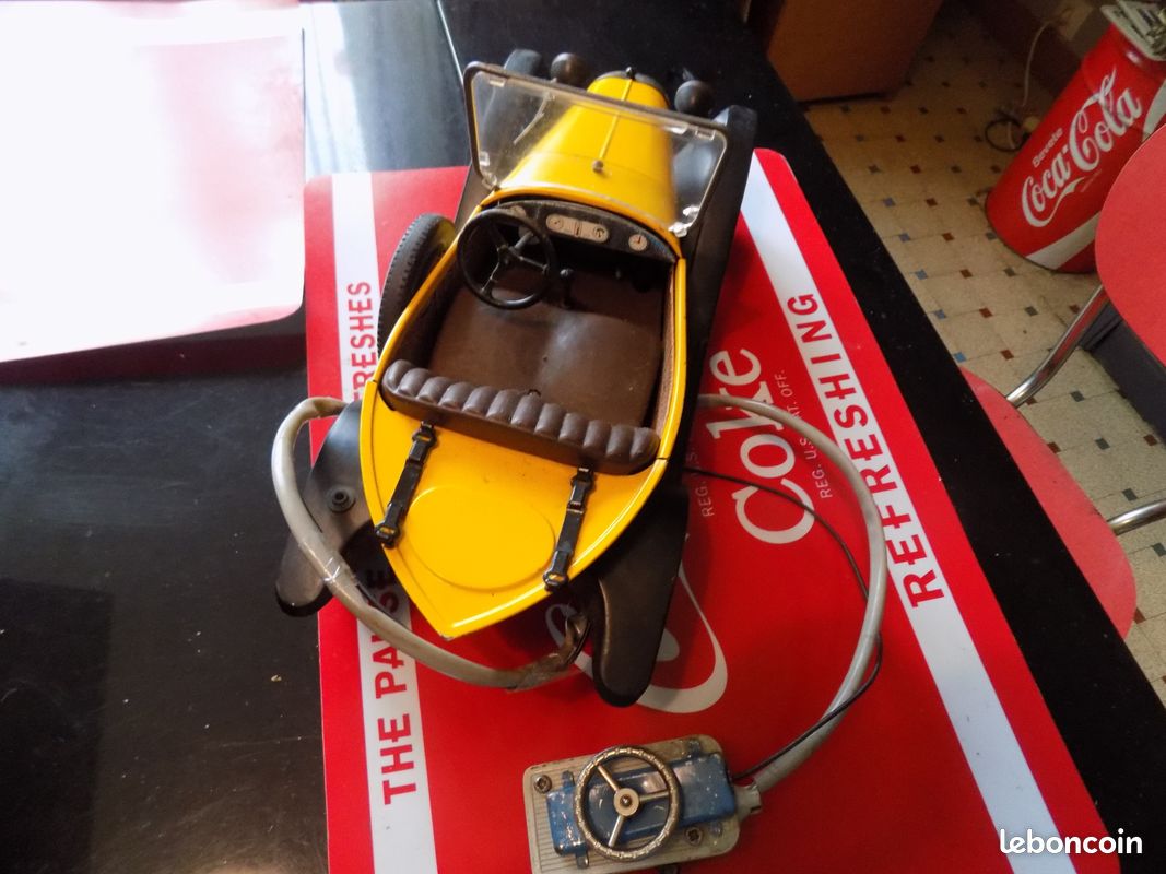 Jouet Ancien France Jouet : Kit Citroën 5 HP En Tôle Et Châssis Plastique - GTS