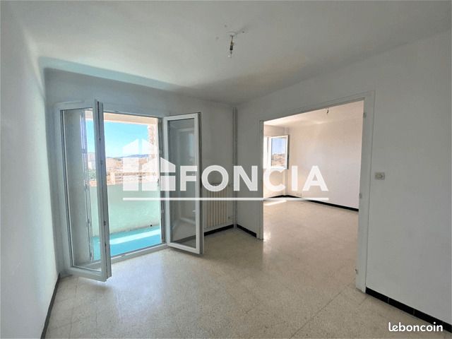 Appartement 4 pièces 67 m² · à Toulon · 67 m² · 827 €
