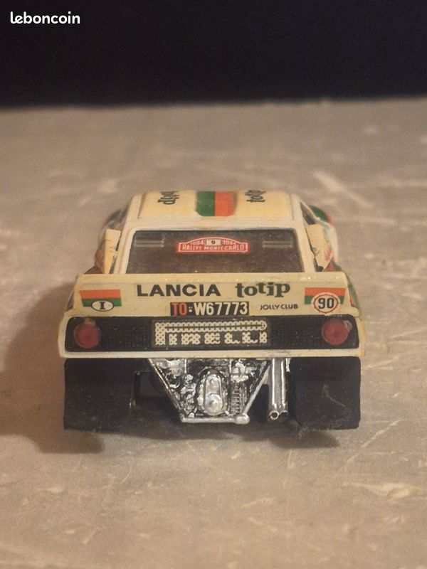 KYOSHO 08306F Masstab: 1/18 | LANCIA 037 TOTIP RALLY SAN MARINO 1984 A