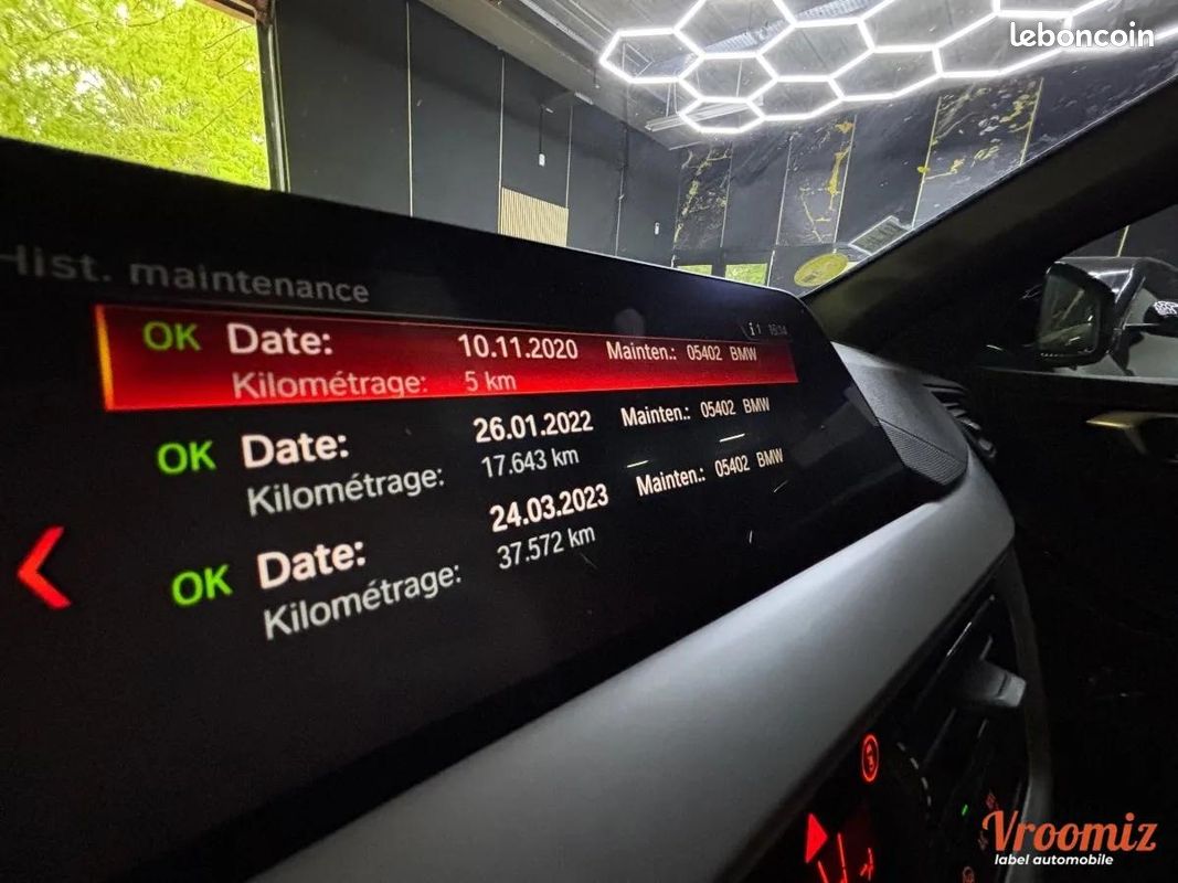 Bmw Serie 1 1.5 116 D 115 cv LOUNGE DKG-7 I CARPLAY - CAMERA DE RECUL (image 22)