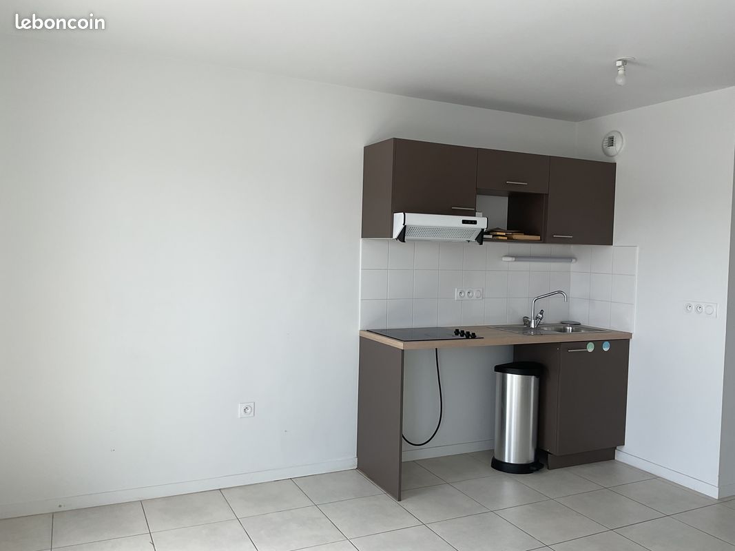 Appartement a louer challans - 4 pièce(s) - 80 m2 - Surfyn