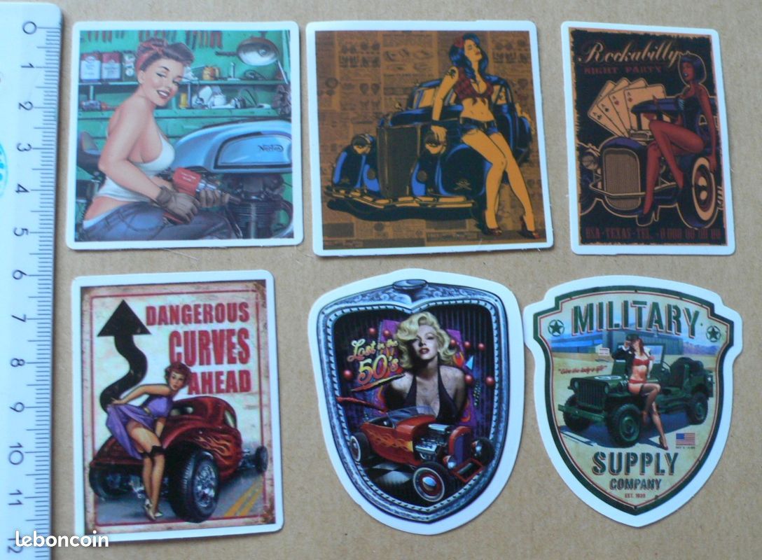 Thème pin-up / femme / sexy / voiture : lot de 30 autocollants différents -  Collection