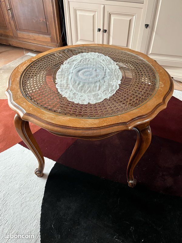 Table salon (image 1)
