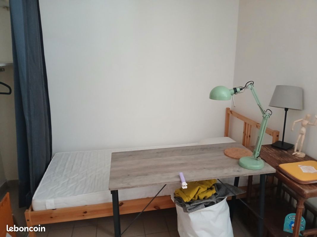 Appartement 1 pièce 23 m² · à Marseille · 23 m² · 460 €/mois