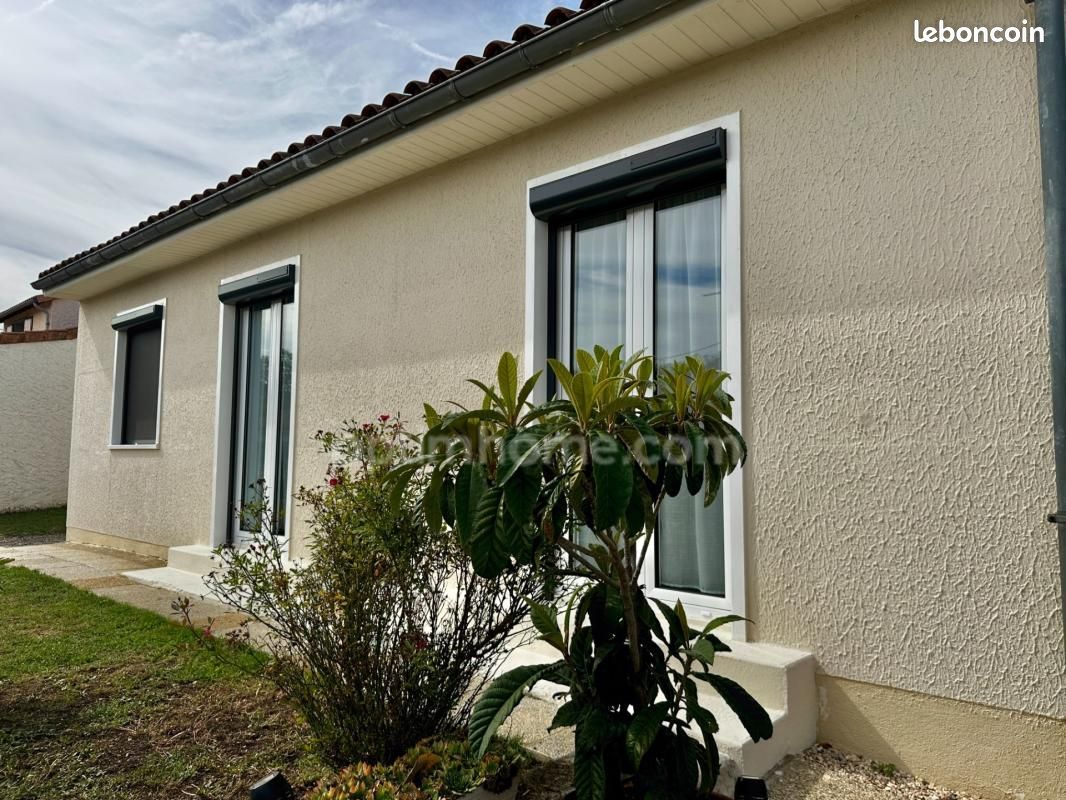 Maison 4 pièces 103 m² · à Béruges · 103 m² · 165 000 €