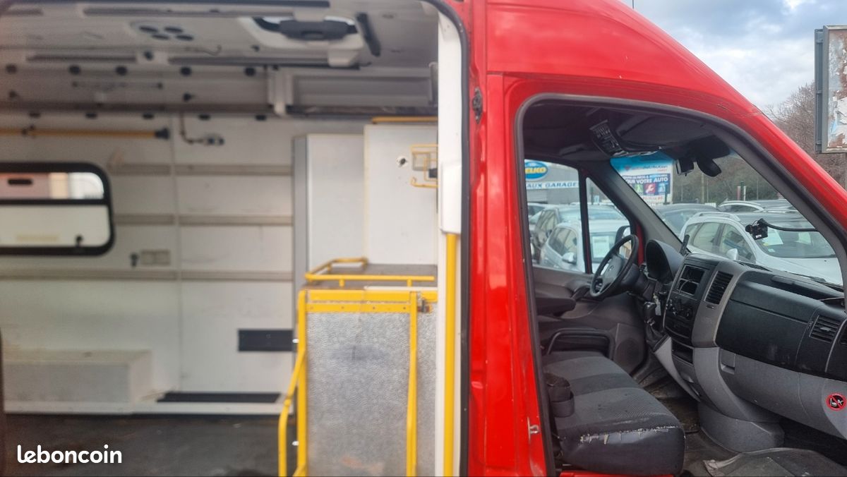 Mercedes-benz sprinter 2.2l cdi 130cv boite auto (image 5)