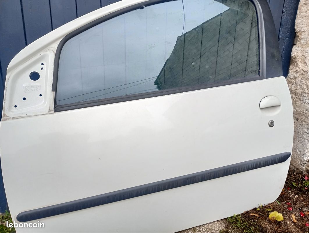 Porte Citroën c1 (image 1)