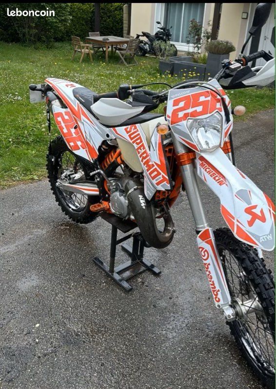 Six Days Ktm 125 Exc Finance KTM 125 EXC Six Days Supermot Motos
