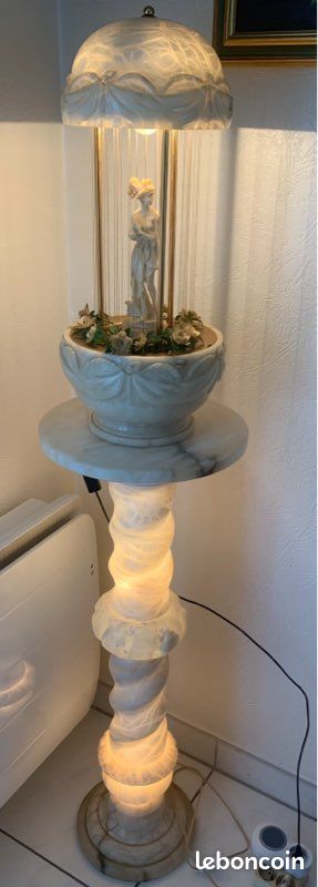 Colone d albâtre et sa lampe à huile (image 4)