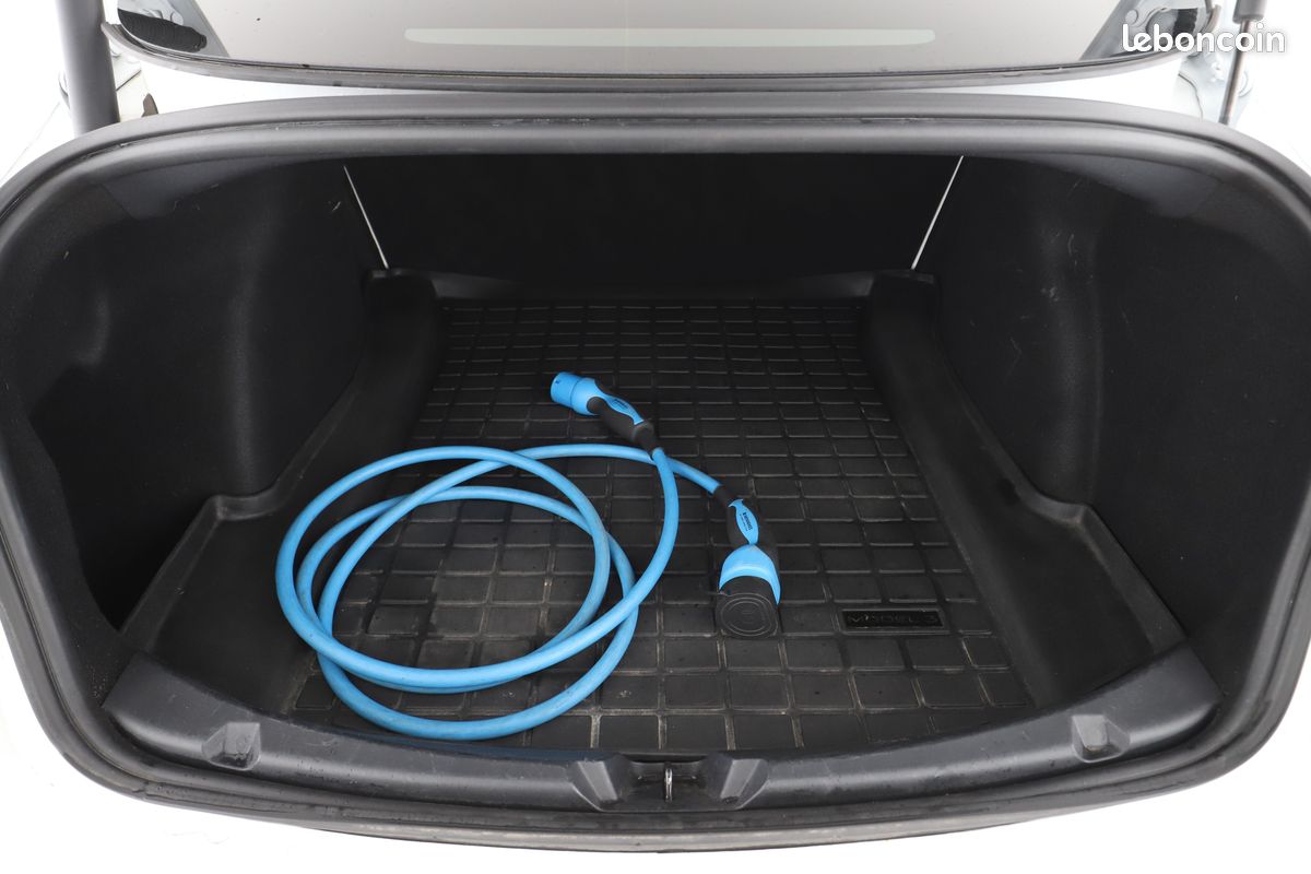 Tesla Model 3 Autonomie Standard Plus RWD 60 kWh 275 ch (image 16)