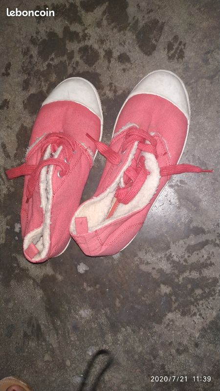 Chaussures montantes fourrés 35 (image 1)