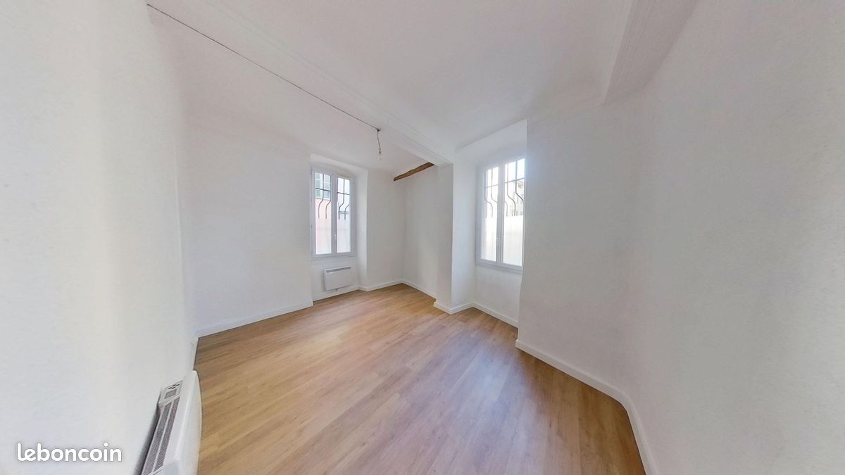 Appartement 3 pièces 52 m² · à Brignoles · 52 m² · 670 €/mois