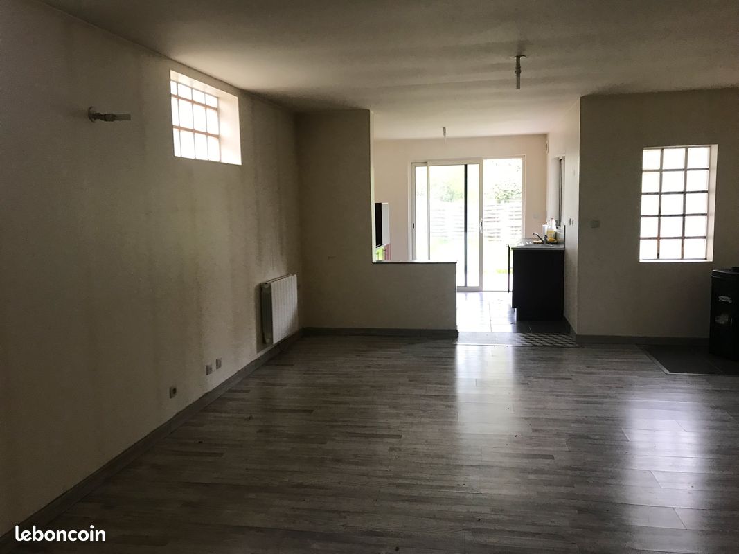 Appartement 2 pièces 70 m² · à Hasnon · 70 m² · 716 €/mois