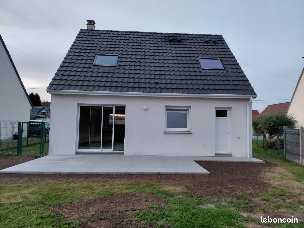 Maison 4 pièces 84 m² · à Éperlecques · 84 m² · 877 €/mois
