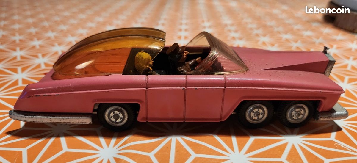 Voiture électrique AJR-21 Lady Penelope FAB 1 (Thunderbirds) Vintage 1970, Boîte