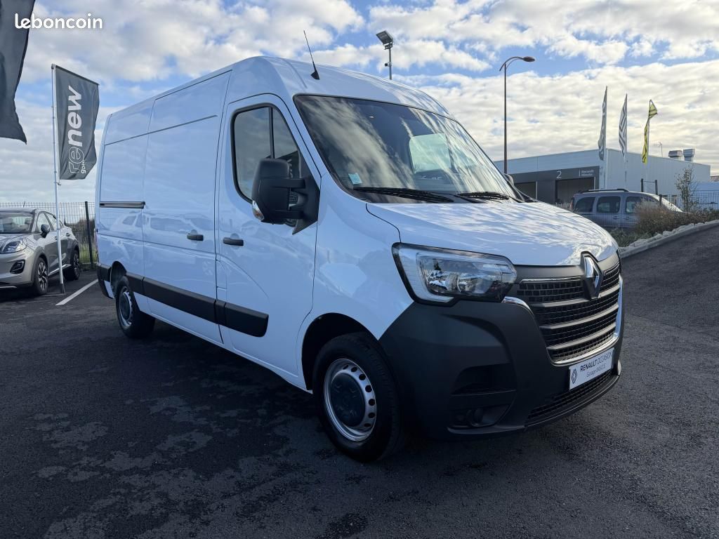 RENAULT MASTER III FOURGON F3500 L2H2 2.3 Blue dCi - 135 Traction Confort (image 1)