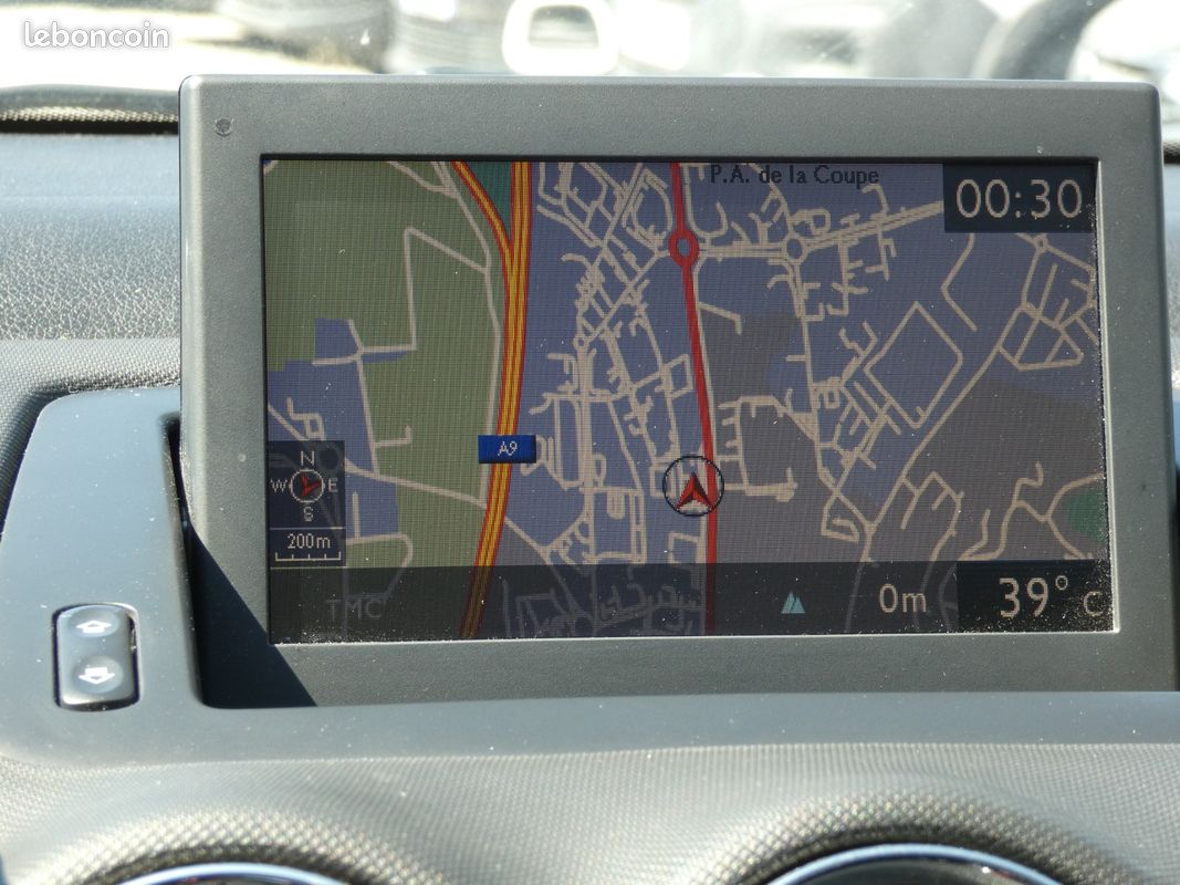 PEUGEOT 308 CC 2.0 HDi 163ch Féline (image 19)