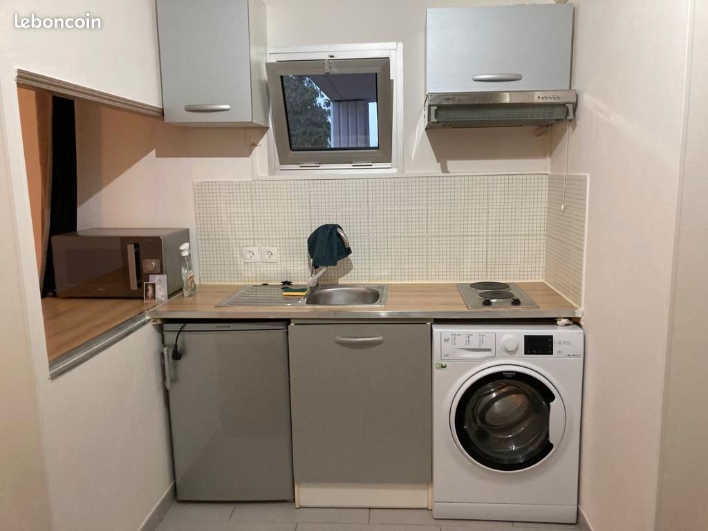 Studio Meublé 30 m2 - Billère 64140 (image 3)
