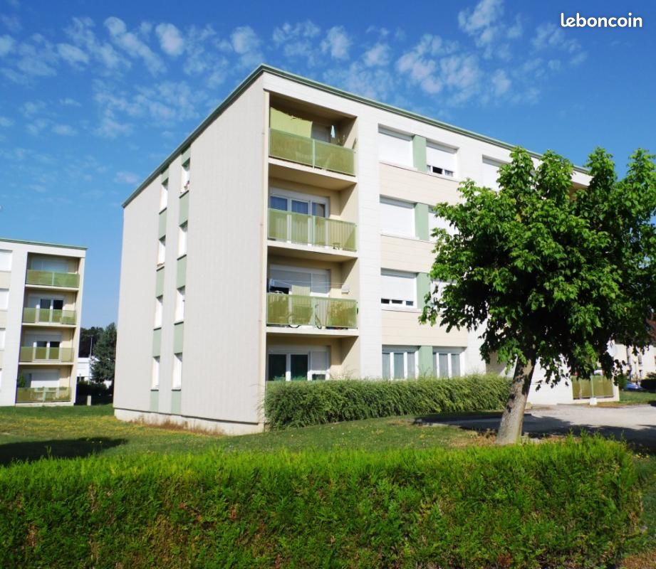 Appartement 2 pièces 50 m² · à Brienne-le-Château · 50 m² · 304 €
