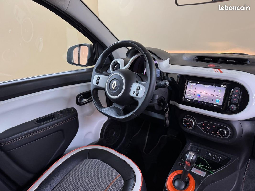 RENAULT TWINGO E-Tech Electrique Achat intégral Vibes (image 15)