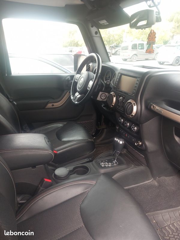⭐️ Jeep Wrangler 2.8 CRD 200 4WD Unlimited 75th Anniversary ⭐️ (image 5)