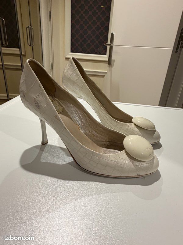 Escarpins Dior en cuir blanc – taille 38 (image 2)
