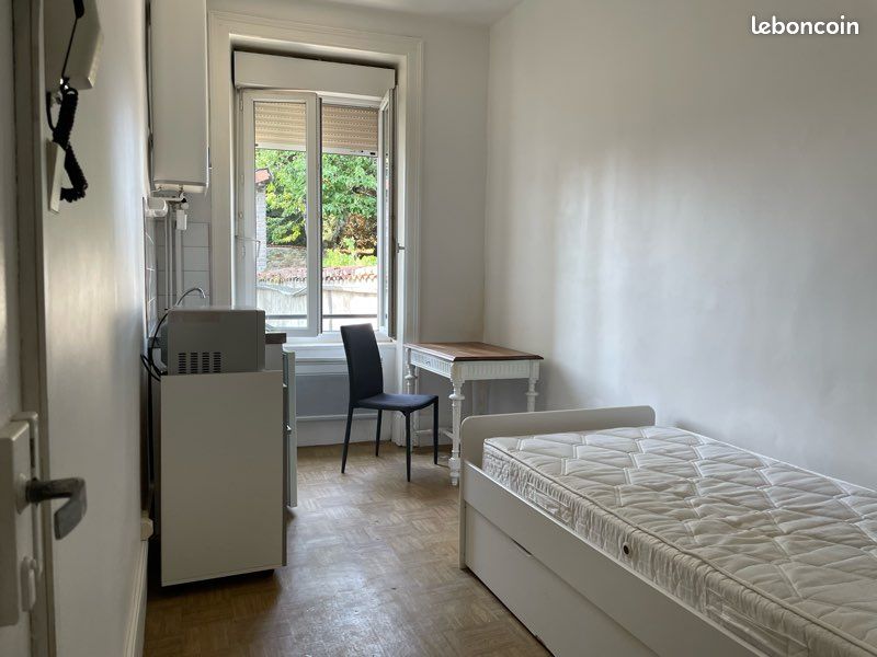 Appartement 1 pièce 14 m² · à Limoges · 14 m² · 270 €/mois