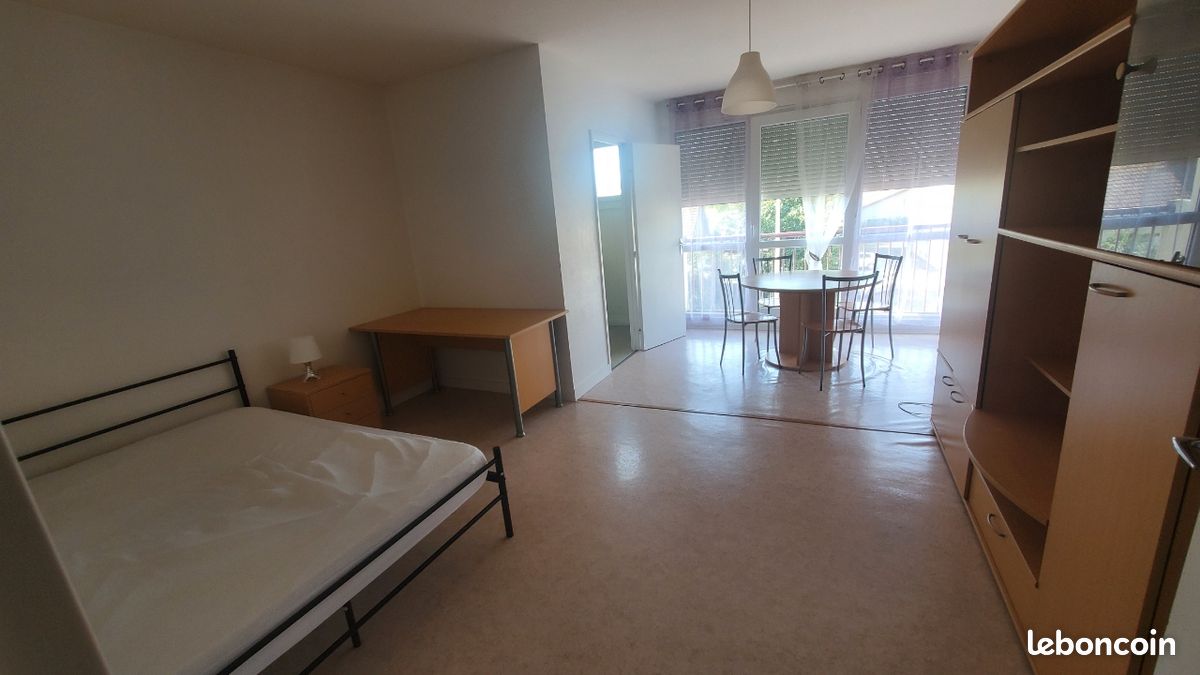 Appartement 1 pièce 31 m² · à Limoges · 31 m² · 420 €