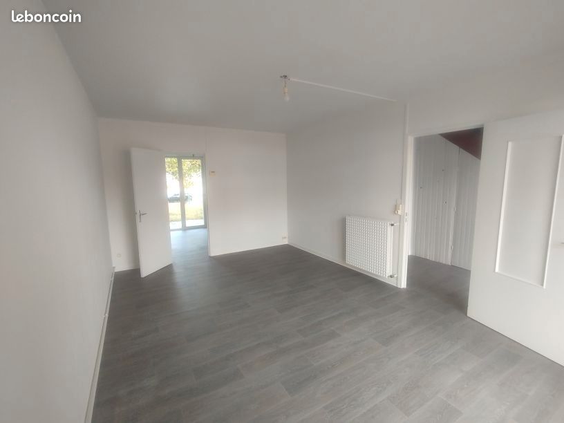 Maison 4 pièces 87 m² · à La Suze-sur-Sarthe · 87 m² · 100 000 €