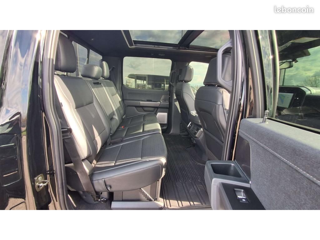 FORD F150 Supercrew LARIAT Black Package V8 5.0L (image 15)