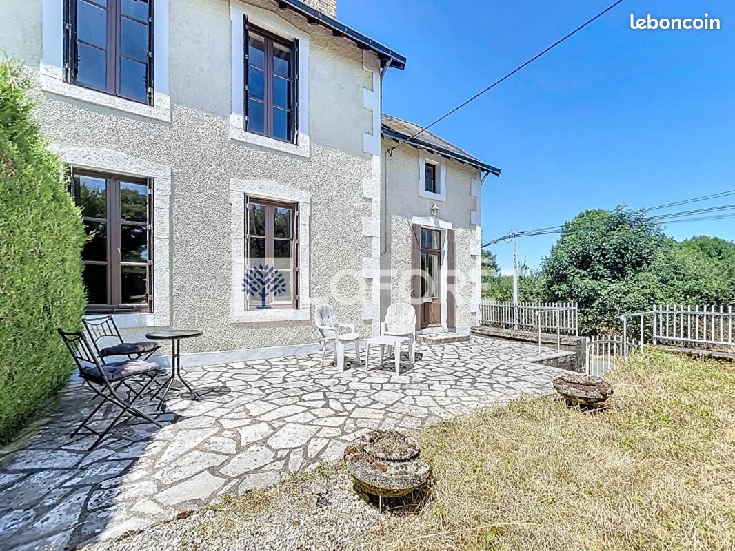 Maison 4 pièces 113 m² · à Saint-Pardoux-Soutiers · 113 m² · 89 000 €