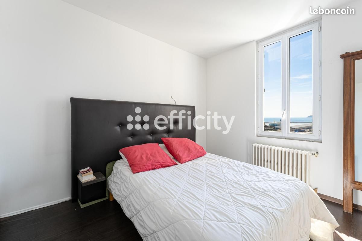 Villa 5 pièces 140 m² (image 13)