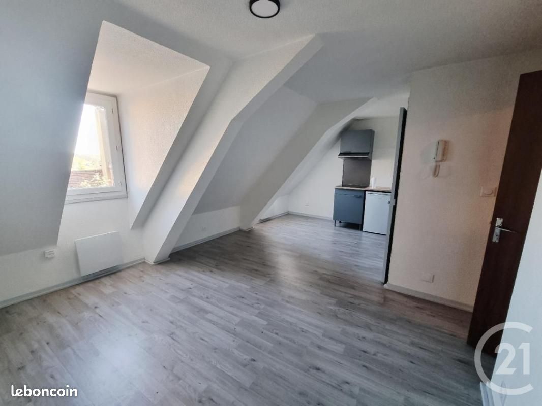 Appartement 1 pièce 12 m² · à Gourdon · 12 m² · 310 €/mois